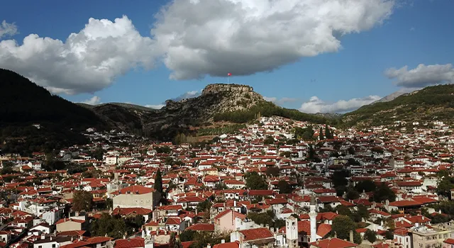 Muğla’daki okul ve kamu binaları depreme dayanıklı hale getirilmeli
