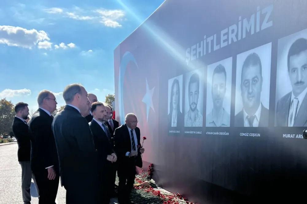 Çakırözer, “Türk Milleti teröre asla boyun eğmeyecek!”