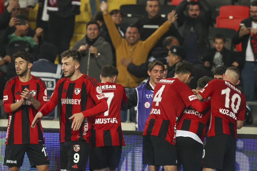  Gaziantep FK, konuk ettiği Göztepe