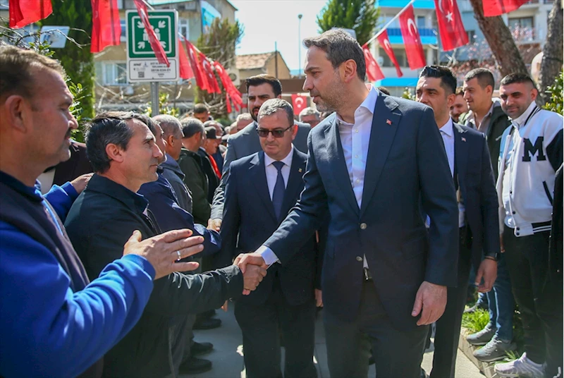 Bakan Bayraktar, İzmir Kınık