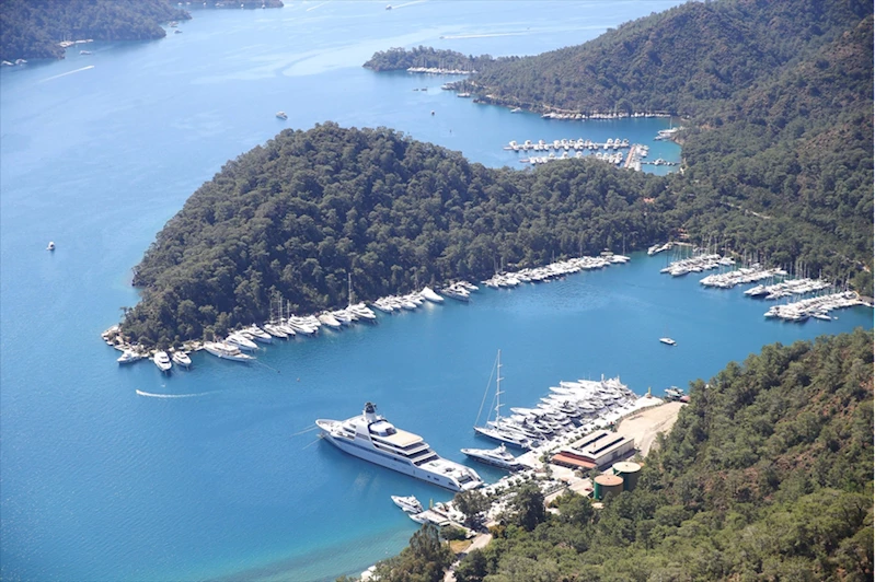  Güney Ege bayramda yerli turistle hareketlendi