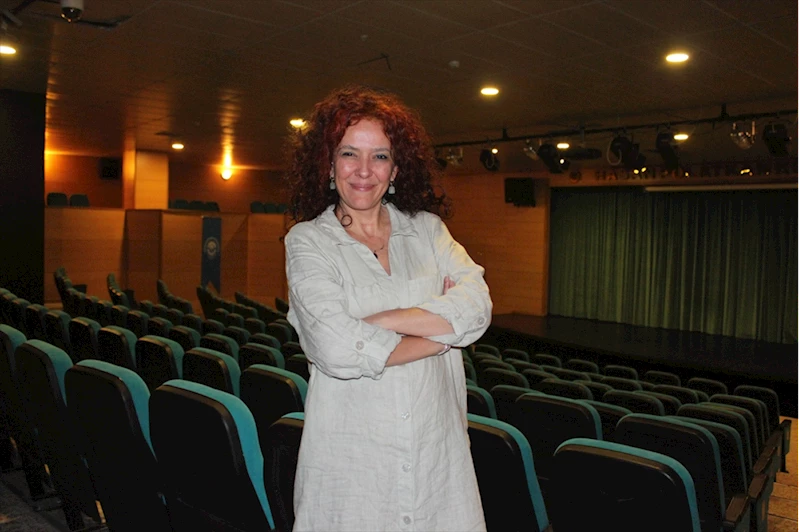 Kırım Tatarlarının 80 yıldır dinmeyen acısı tiyatro sahnesine taşındı