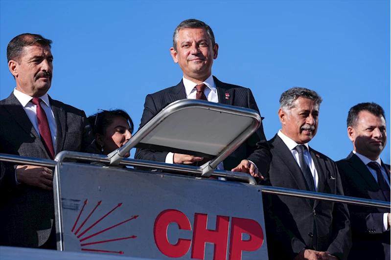 CHP Genel Başkanı Özel, Alaşehir ve Kula