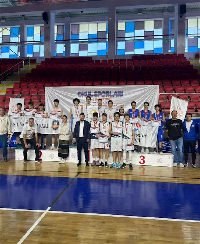 Bodrum Mahinur Cemal Uslu Ortaokulu 3x3 basketbol bölge şampiyonu oldu