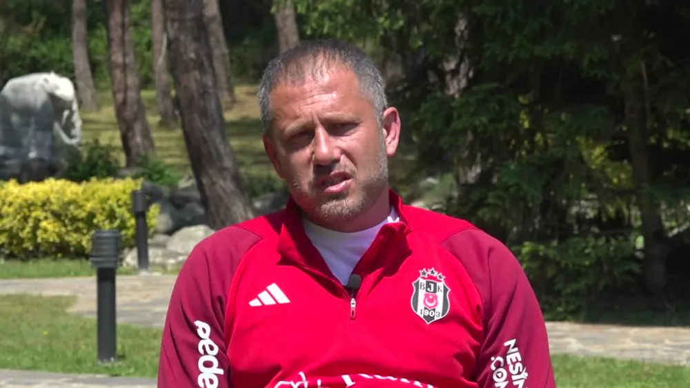 Serdar Topraktepe, Beşiktaş altyapısından yeni yıldızlar geleceğine inanıyor
