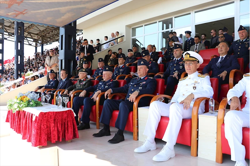 MSÜ Hava Astsubay Meslek Yüksekokulunda 590 astsubay çavuş diplomalarını aldı