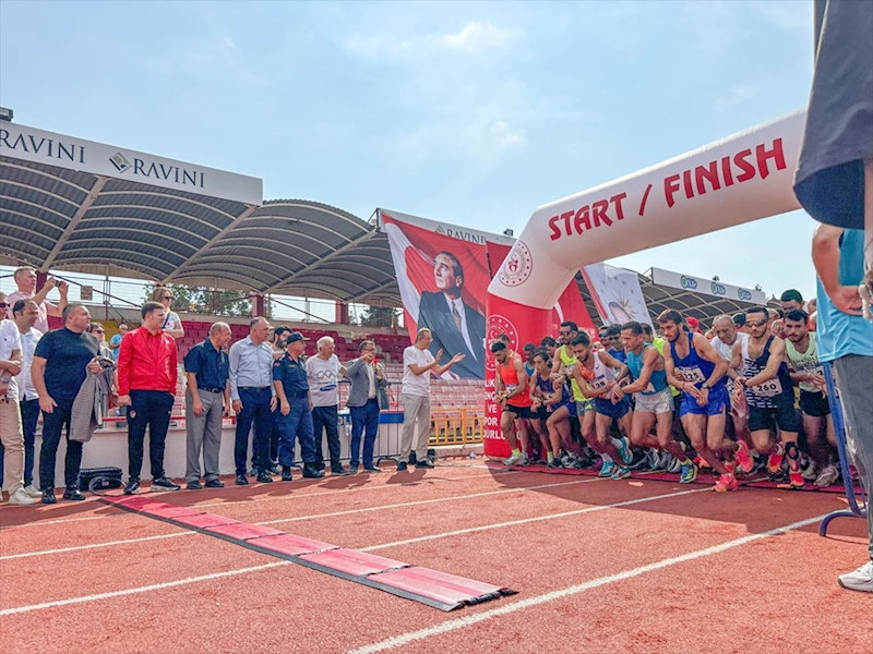 16. İsmail Akçay Yol Koşusu yapıldı