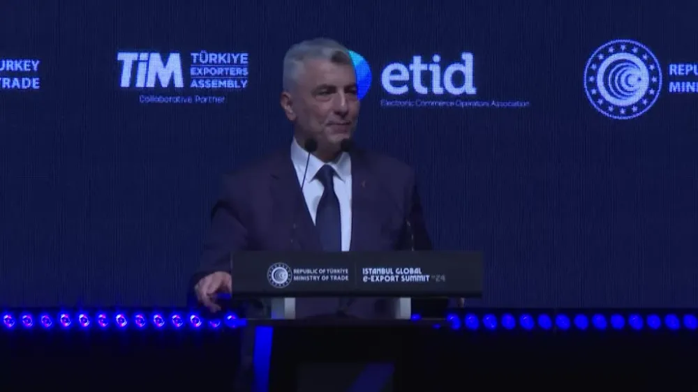 Ticaret Bakanı Ömer Bolat, İstanbul Küresel e-İhracat Zirvesi’nde konuştu