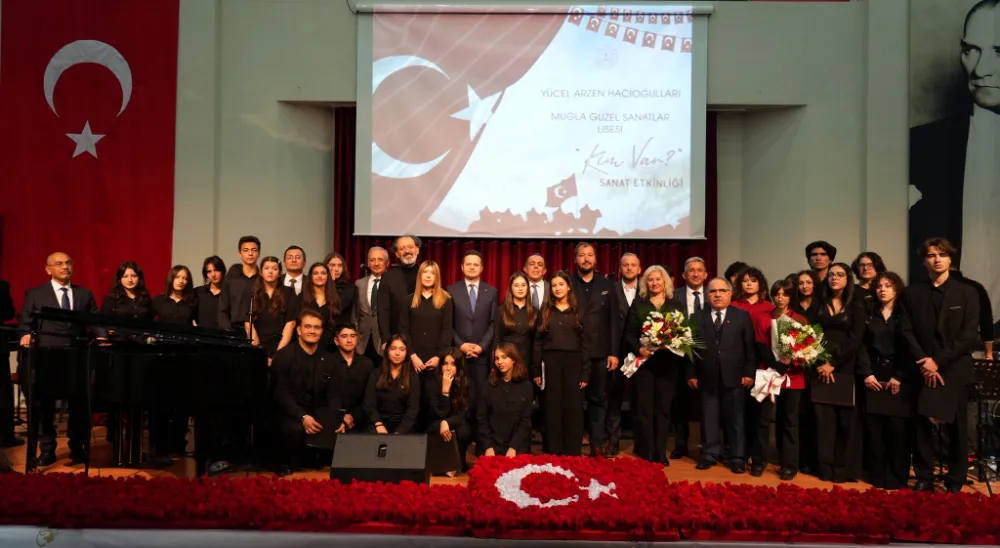 Muğla’da “Kim Var?” Sahneye Damga Vurdu