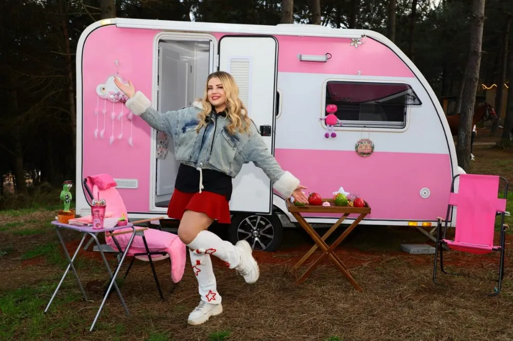 Pembe Pjama Karavan