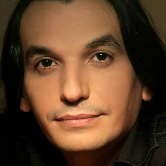 Gökhan Kırdar Kimdir? 