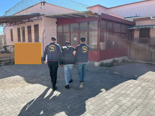 Eskişehir’de 7 Yıl 6 Ay Kesinleşmiş Hapis Cezası Bulunan Şahıs Yakalandı