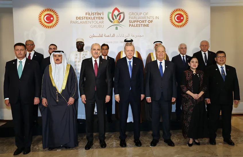  Cumhurbaşkanı Erdoğan: “Filistin’i savunmak insanlığı, barışı ve adaleti savunmaktır”  