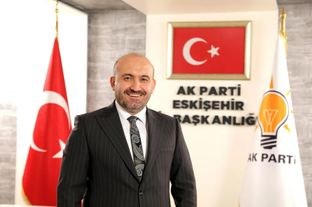   Gürhan Albayrak’tan Ziraat Türkiye Kupası Finali Açıklaması: “Eskişehir’e İhanet Eden Toksik Tipler Var”