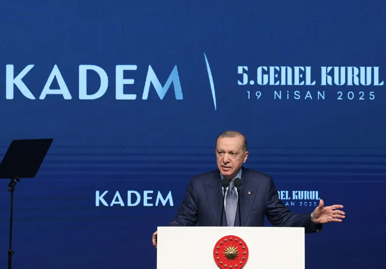   Cumhurbaşkanı Erdoğan’dan Aile Vurgusu: “1+1 Hayat Tarzı, Toplumu Tehdit Ediyor”