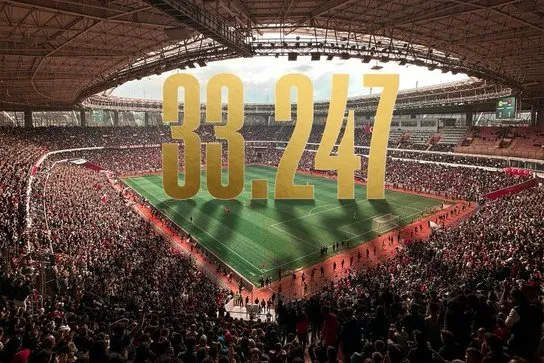 Eskişehirspor-Akşehirspor Maçı Kapalı Gişe! Atatürk Stadı