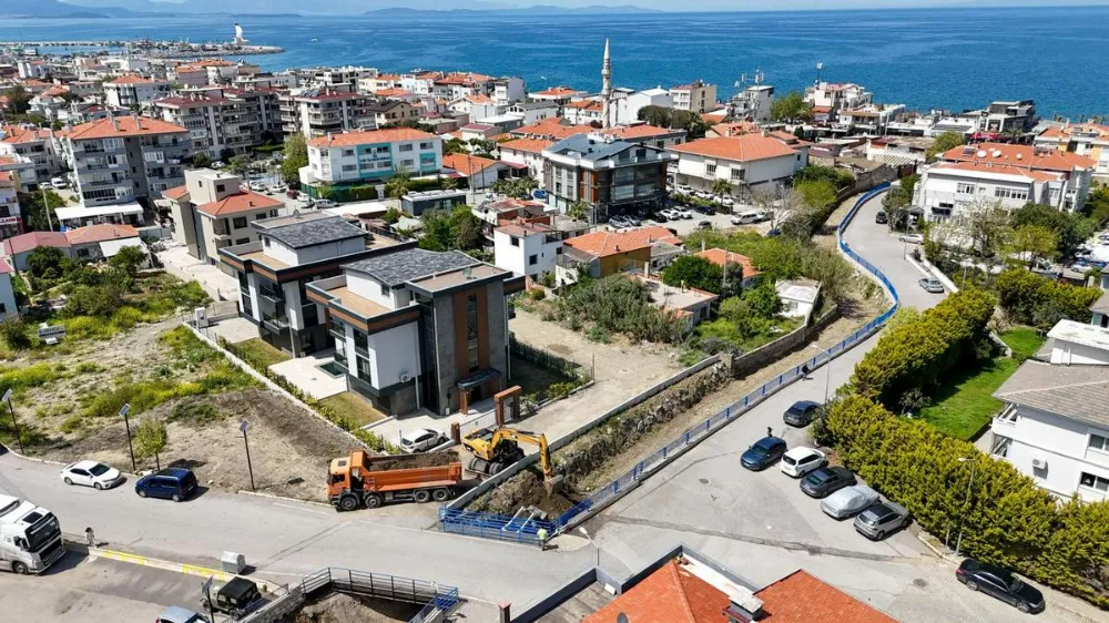 Körfezle Buluşan Derelerde Temizlik Harekâtı: İzmir