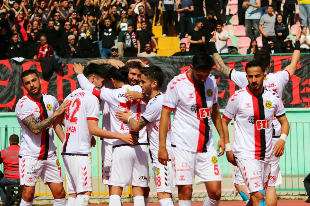 Eskişehirspor Taraftarı Yeni Rekor Peşinde: Şimdi Hedef Deplasman!