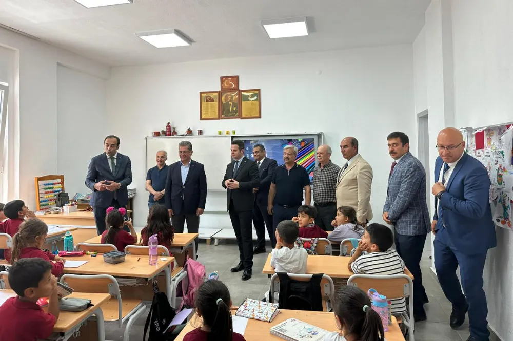   Haluk Laçin’den Datça Çıkarması: Yürüyüş, Eğitim Fuarı ve Yatırım İncelemeleri