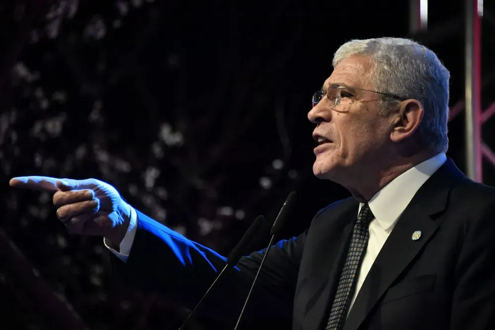 Dervişoğlu’ndan Bahçeli’nin Komisyon Önerisine Sert Tepki: “Terörsüz Türkiye” Algı Operasyonu Olmasın