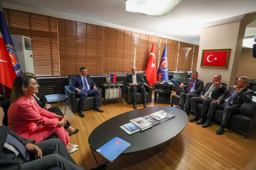 Özgür Özel: Asgari Ücrete Ara Zam Şart, Enflasyon Zamları Eritti