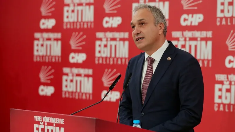 CHP’li Özçağdaş’tan Mattia Ahmet Minguzzi Davası Sonrası Sert Açıklama: “Saray Sizin Olsun, Bize Adalet Gerek!”