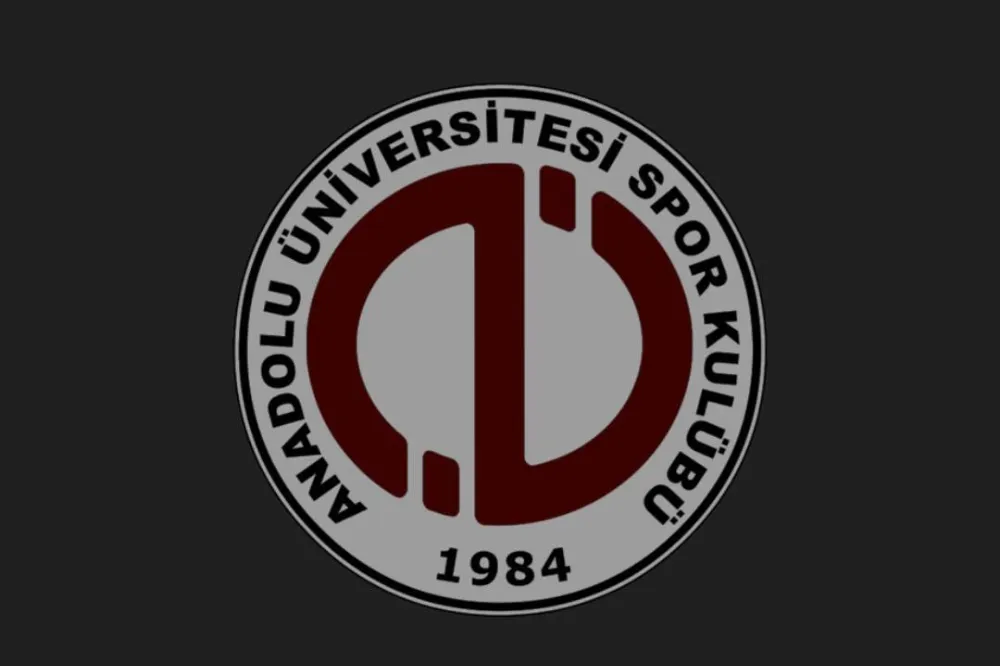 Anadolu Üniversitesi Futbol Takımı El Değiştirdi: Yeni Sahibi Taylan Şahin!