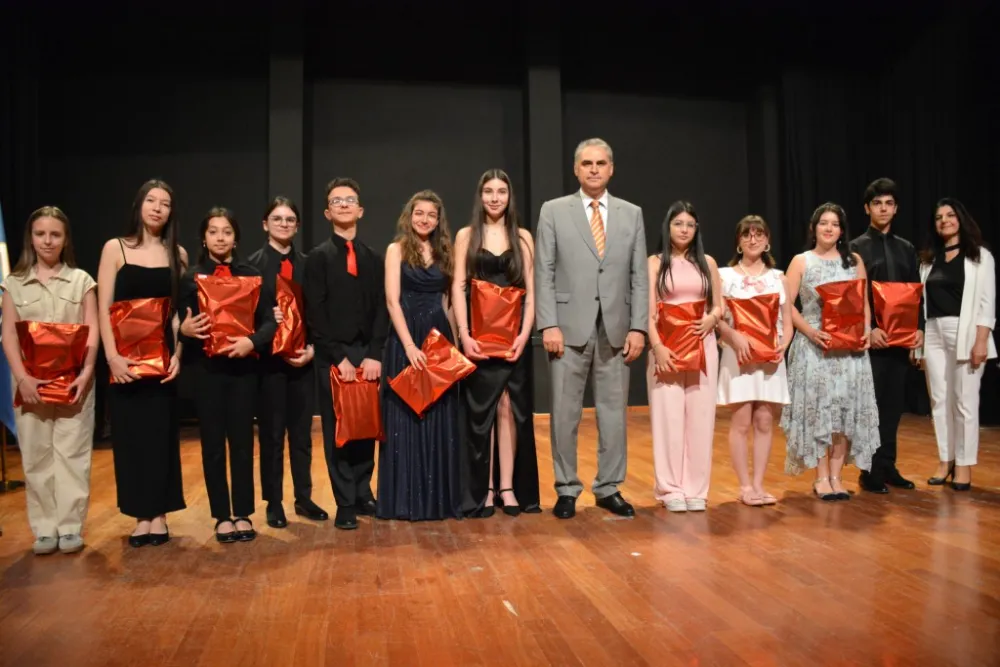 Devlet Konservatuvarı öğrencileri mezun oldu