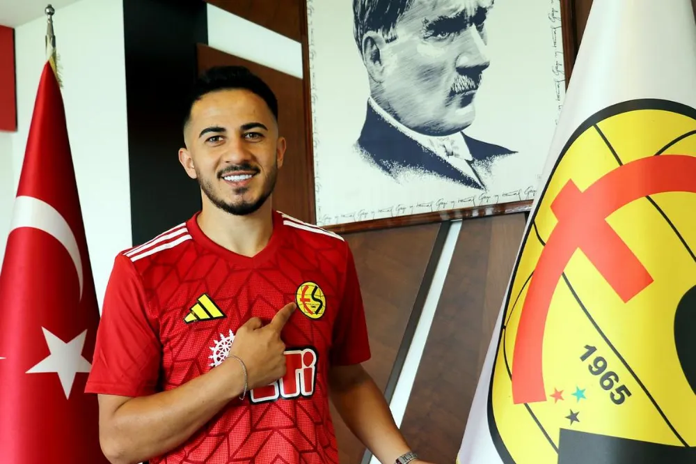 Yakup Demirci Eskişehirspor’da Kaldı! Sözleşme Yenilendi