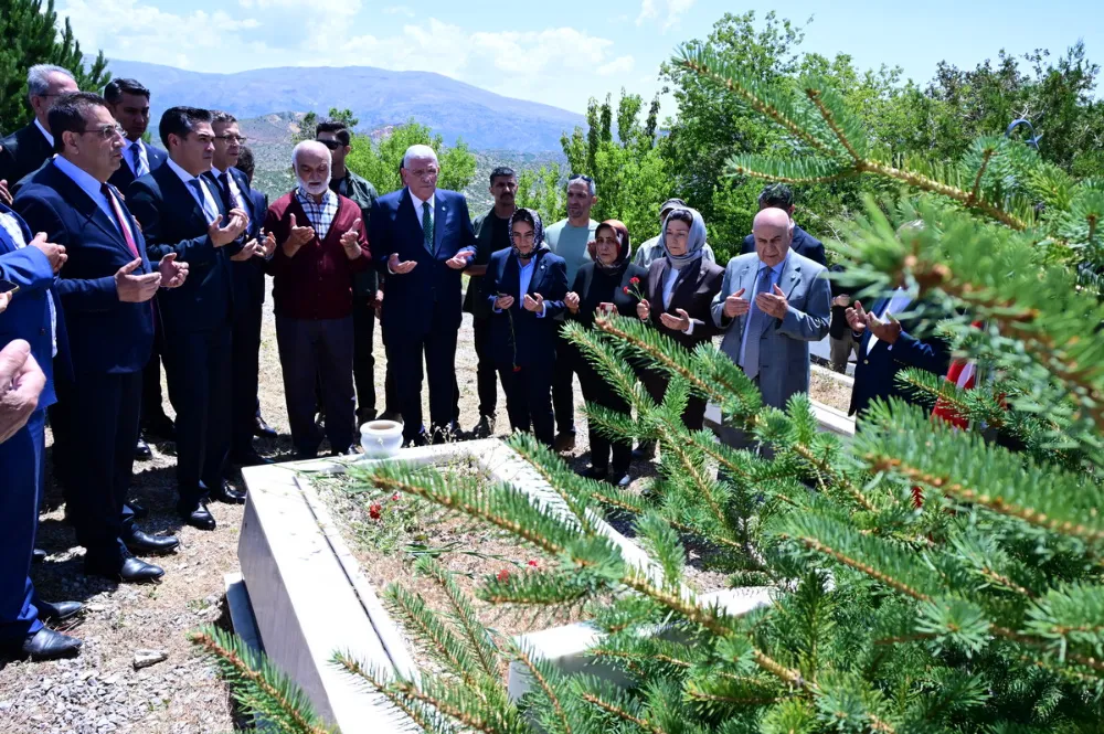   Dervişoğlu’ndan Başbağlar’da Sert Mesaj: “Katil PKK’dır, Suçlu PKK’dır!”