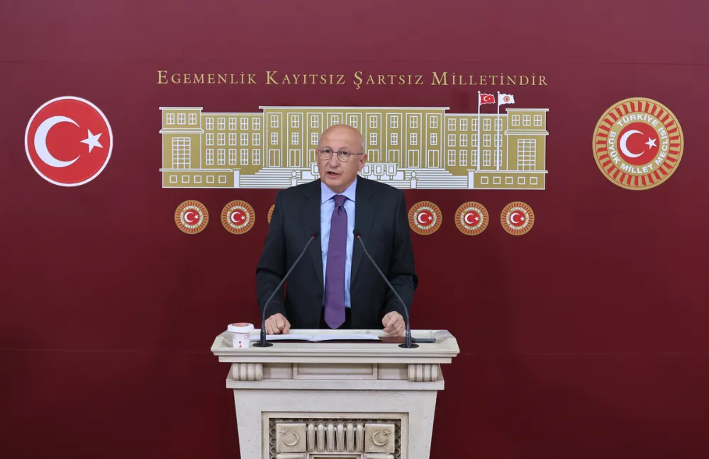 CHP’li Çakırözer: “AKP, istibdat dönemini basına uyguluyor!”