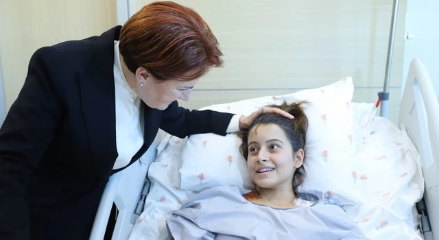 Akşener’den deprem isyanı: “Bir kişi istifa etmez mi kardeşim”