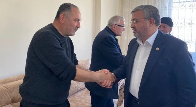 Depremin olduğu ilk andan itibaren tüm Türkiye’nin kalbi hep birlikte atıyor