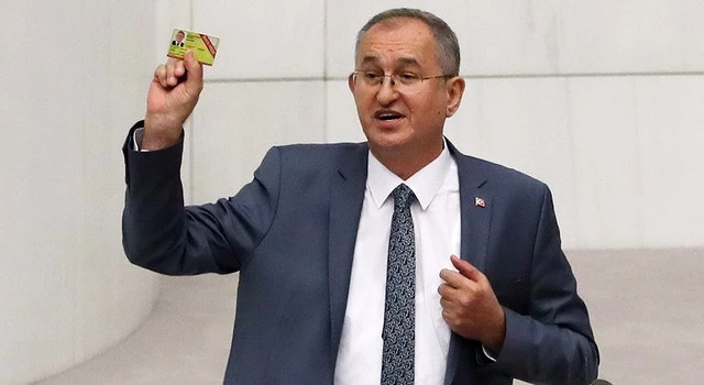 CHP’li Sertel basın kartlarıyla ilgili üç önergede 11 ayrı soru sordu, tek yanıt aldı!