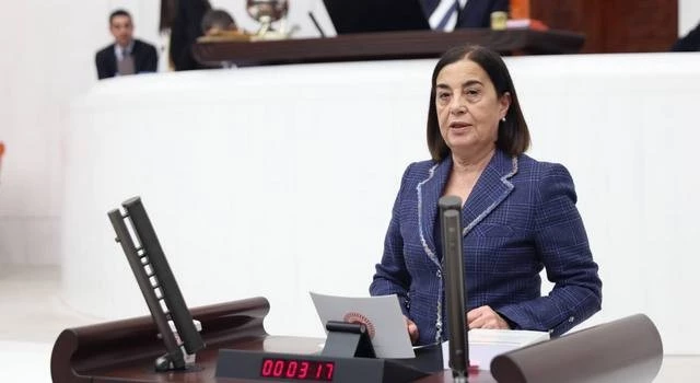 Esas kuraklık zihinlerde