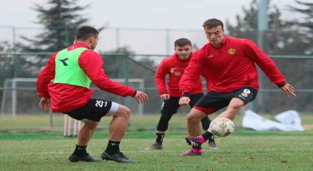 Eskişehirspor 1954 Kelkit Belediyespor karşısında galip gelmek istiyor