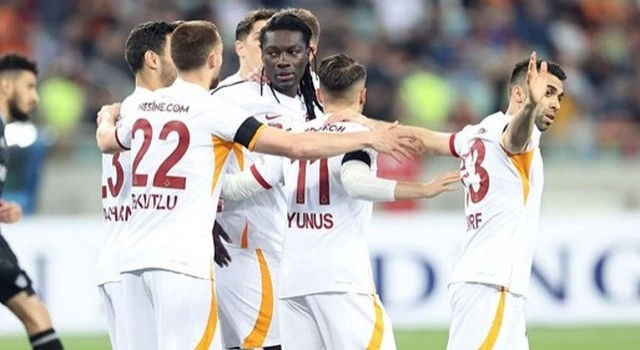 Galatasaray hazırlık maçında  Qarabağ ile karşılaştı