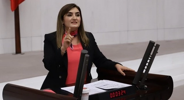 “İzmir’de yabancılara 1.9 Milyar Liralık taşınmaz satıldı”