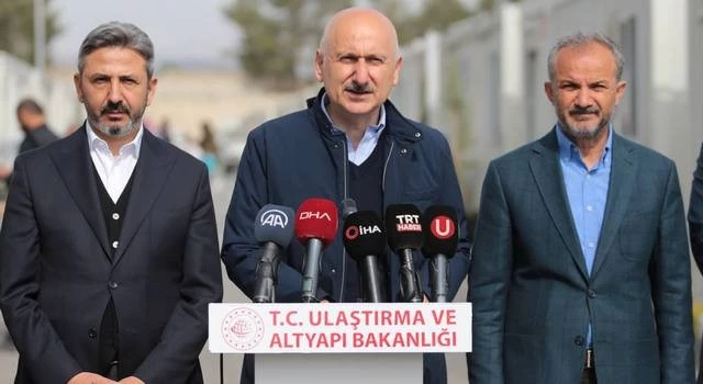 Karaismailoğlu, Yaklaşık 5 bin kişiye gemilerde konaklama sağlıyoruz