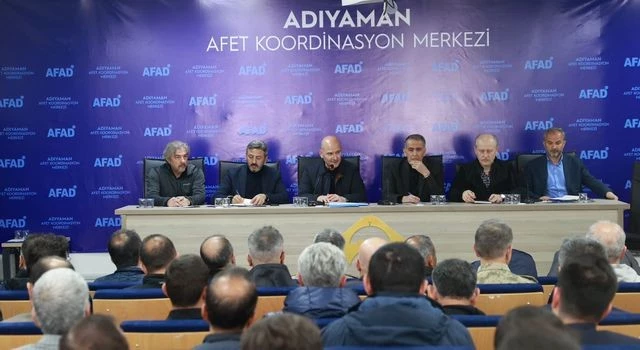 Soylu, Depremzedelerin tüm ihtiyaçlarının karşılandığını belirtti