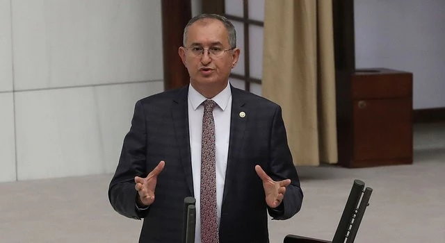 TRT’de liyakat bitti, iş barışı bozuldu