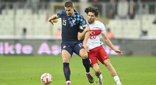 Türkiye  Hırvatistan karşısında ilk yarıda yediği goller ile 2-0 mağlup oldu