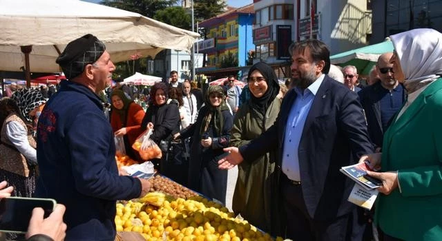Ak Parti gönüllere girdi