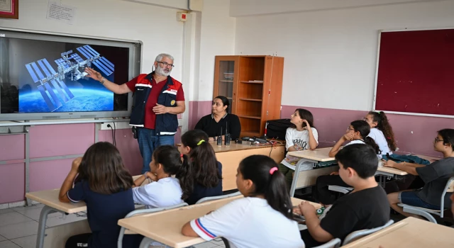 Uzaydaki astronotlarla görüşmeye hazırlanıyorlar