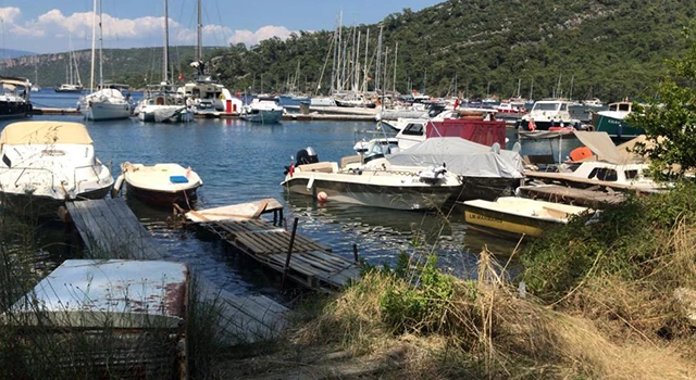 Karacasöğüt’te tehlike çanları çalıyor