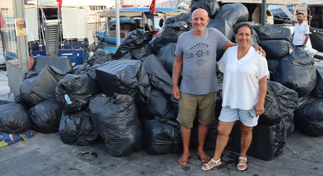 Karı-Koca çöp “Avcı’ları 152 torba çöp topladı