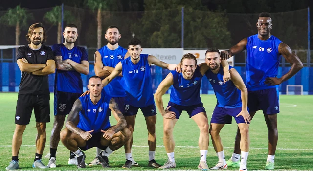 Adana Demirspor, Kasımpaşa maçının hazırlıklarını neşeli antrenmanla sürdürdü