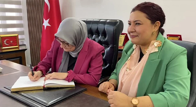AK Parti Genel Başkan Yardımcısı Belgin Uygur, Kırşehir’de konuştu