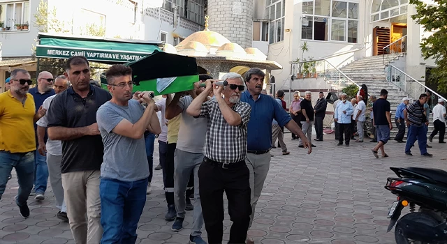 Oyuncu Merve Kayaalp toprağa verildi