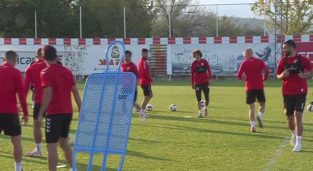 Samsunspor Teknik Direktörü Eroğlu: 